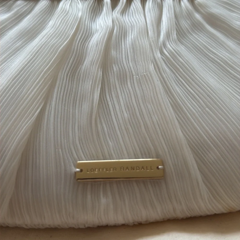 Rayne Pearl Bow Clutch